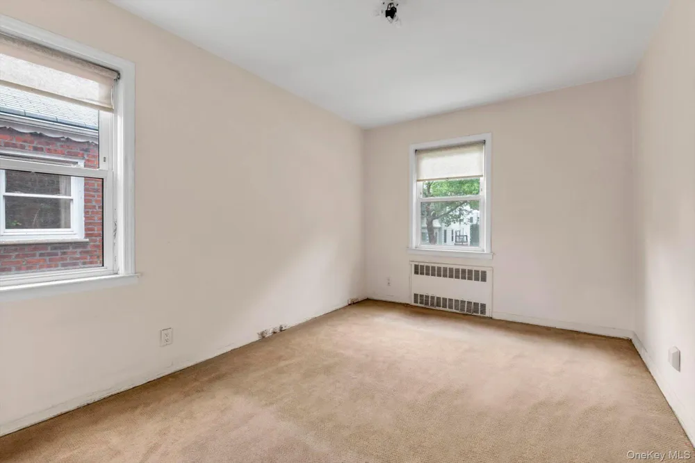 141-03 Hoover Avenue Briarwood, NY 11435