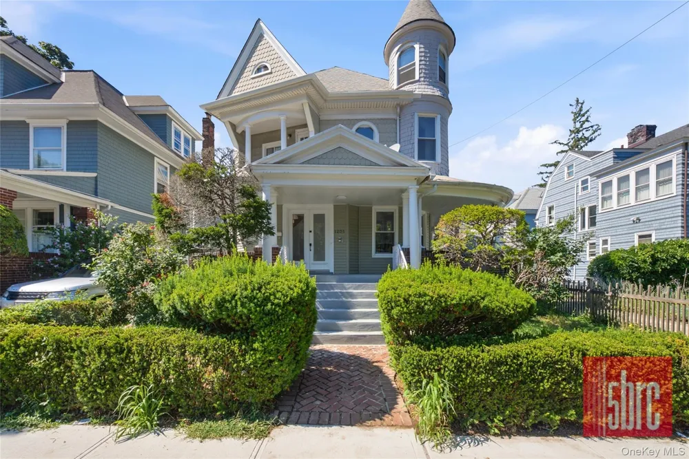 1205 Beverley Road Brooklyn, NY 11218