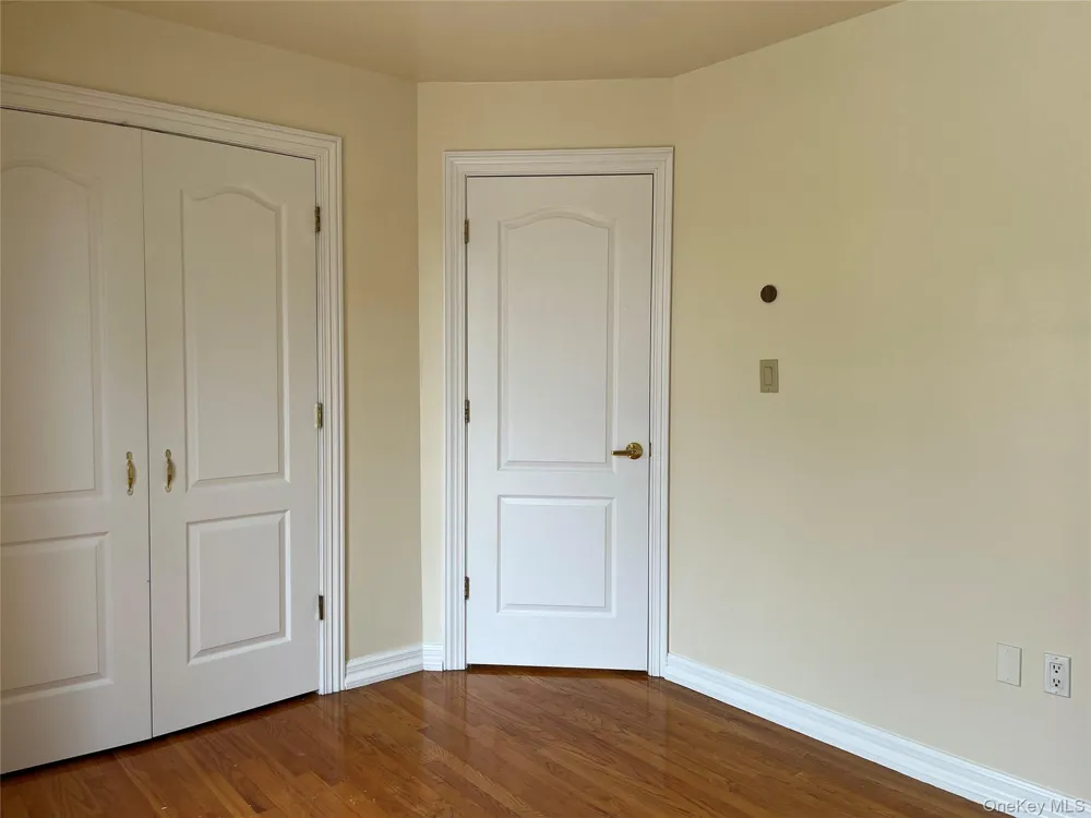 27-07 Murray Lane #Second floor Flushing, NY 11354