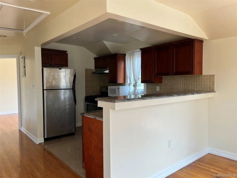 27-07 Murray Lane #Second floor Flushing, NY 11354