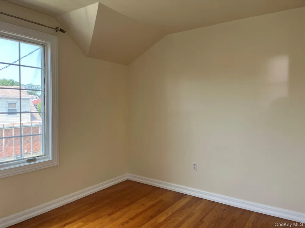 27-07 Murray Lane #Second floor Flushing, NY 11354