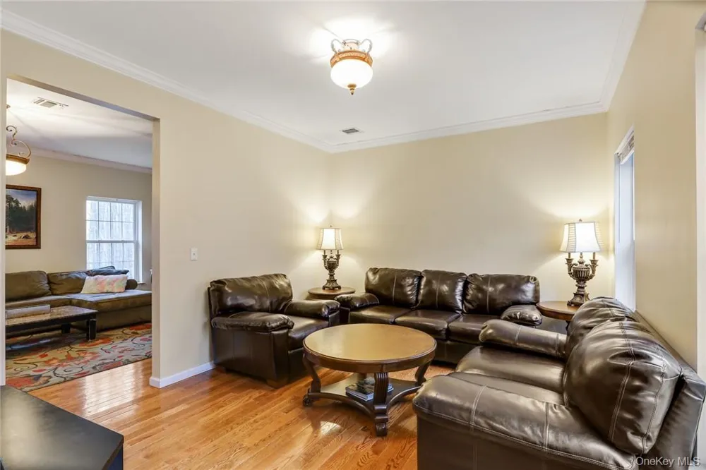 68 Cauthers Lane Woodridge, NY 12789