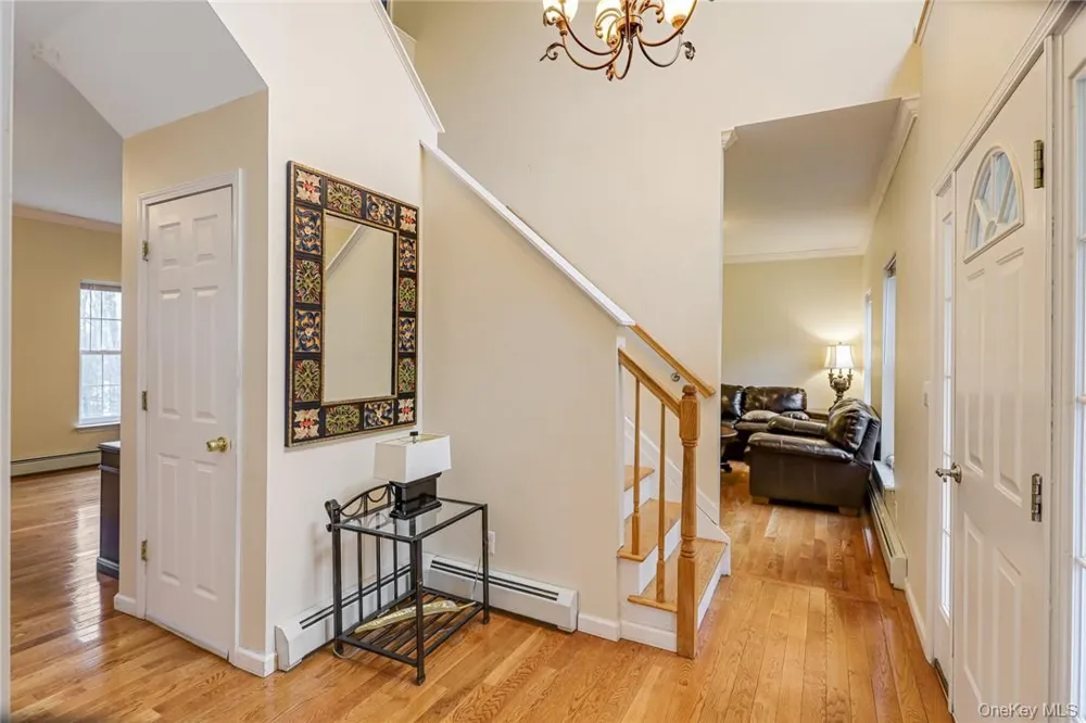 68 Cauthers Lane Woodridge, NY 12789