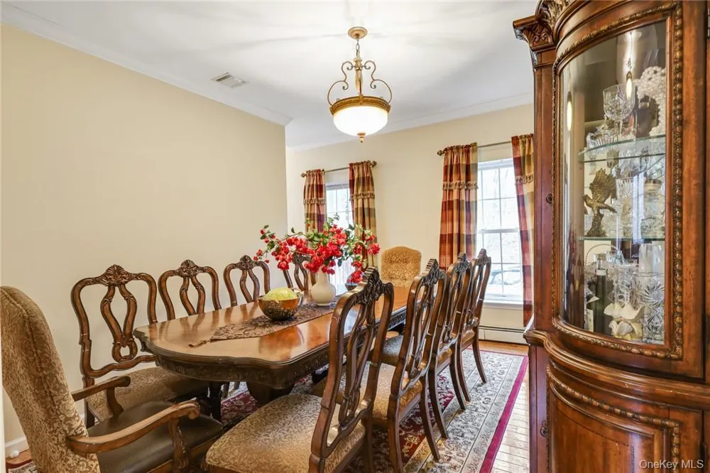68 Cauthers Lane Woodridge, NY 12789