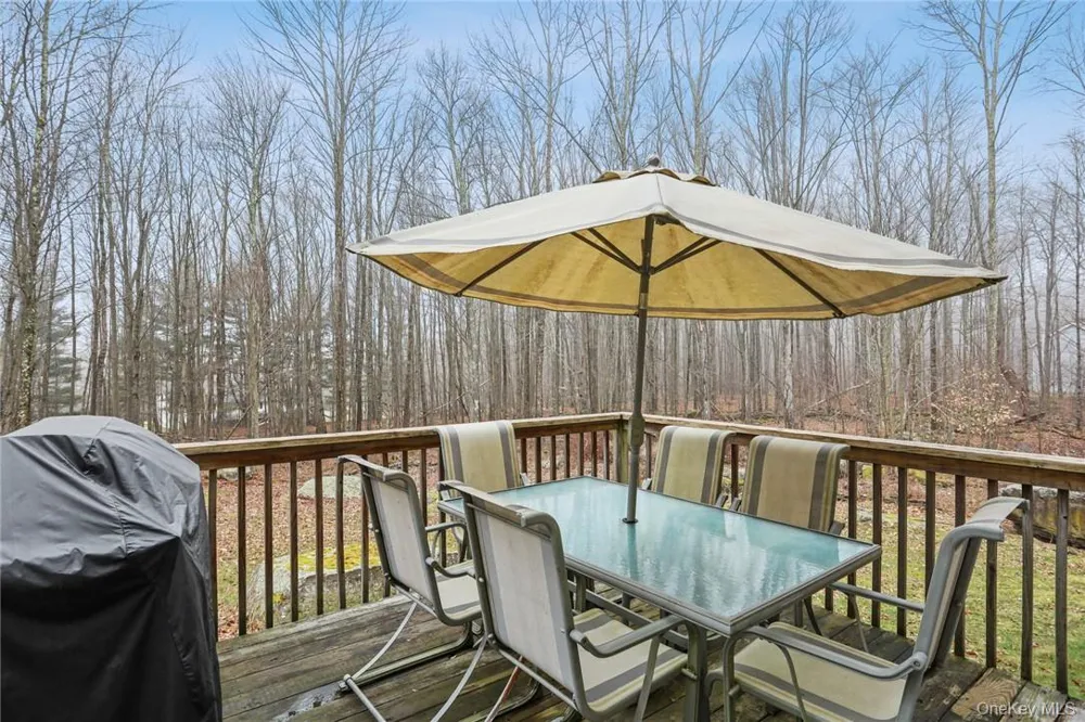 68 Cauthers Lane Woodridge, NY 12789