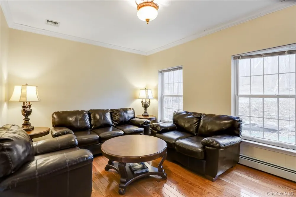 68 Cauthers Lane Woodridge, NY 12789