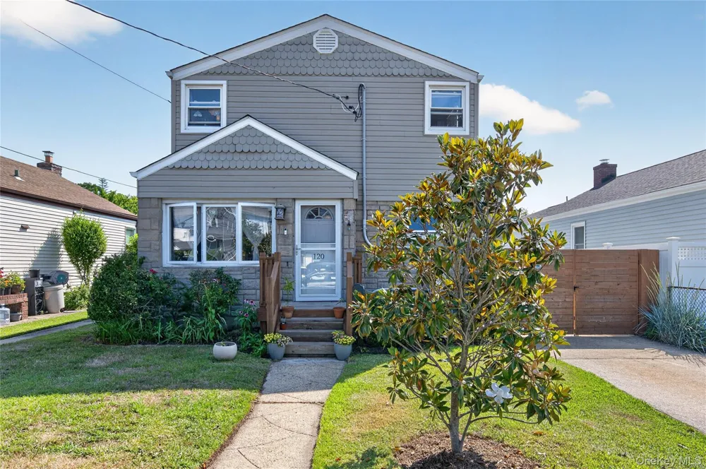120 Bert Avenue Carle Place, NY 11590