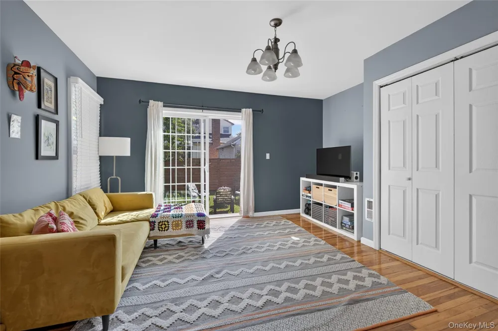 120 Bert Avenue Carle Place, NY 11590