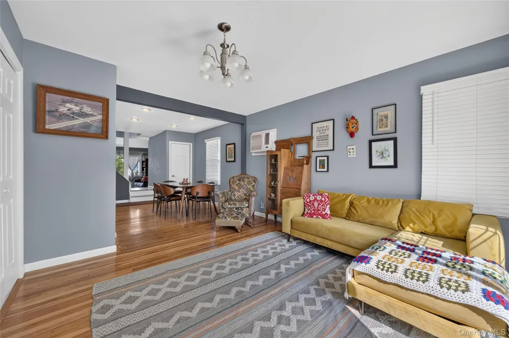 120 Bert Avenue Carle Place, NY 11590