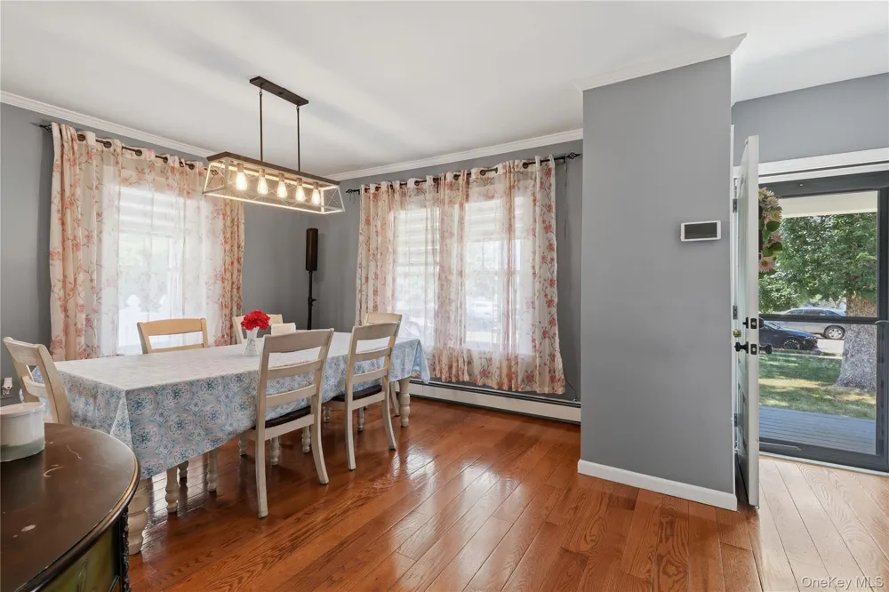 2381 Harrison Avenue Baldwin, NY 11510