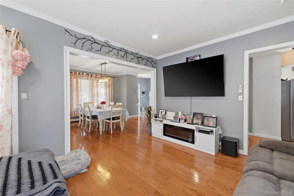 2381 Harrison Avenue Baldwin, NY 11510