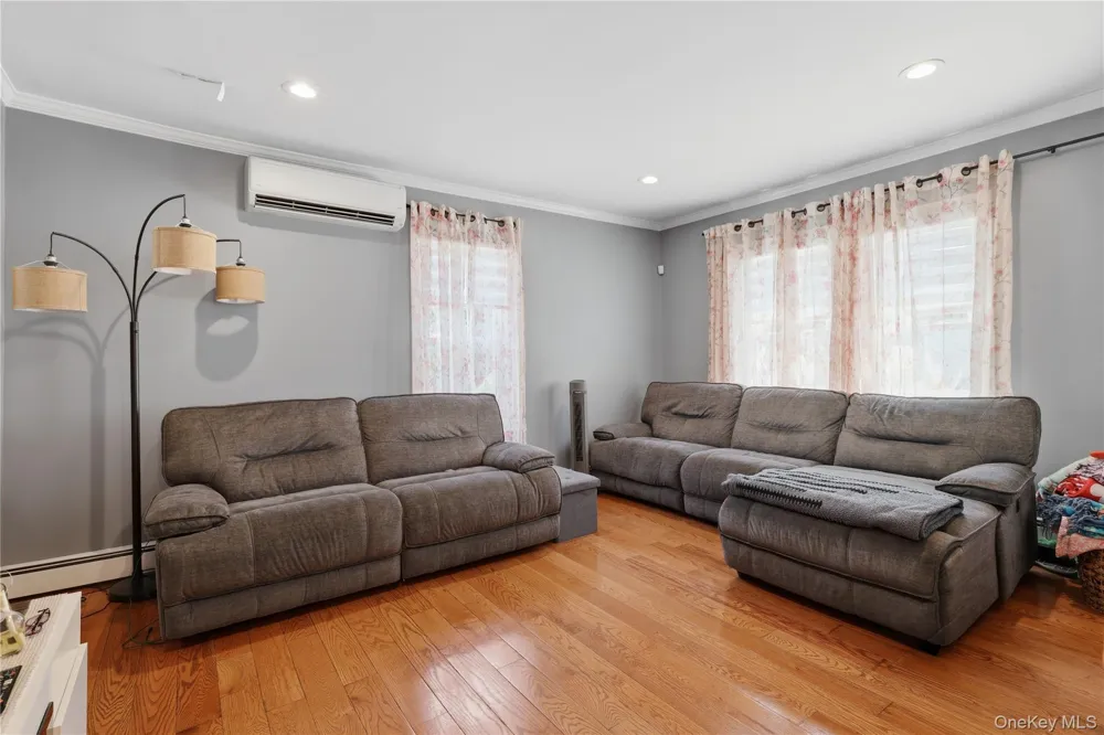 2381 Harrison Avenue Baldwin, NY 11510