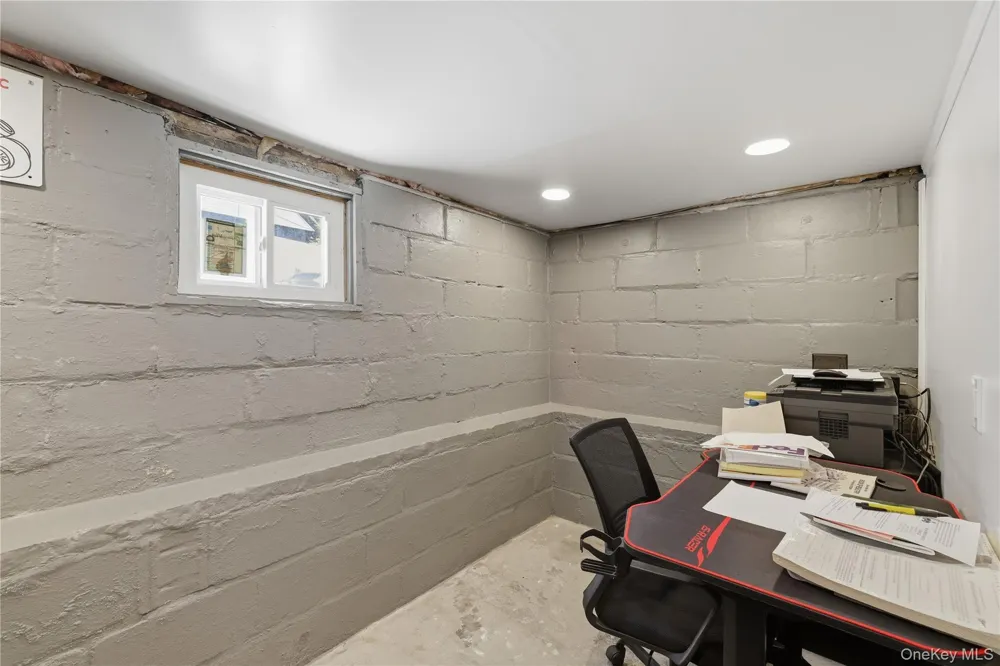 2381 Harrison Avenue Baldwin, NY 11510