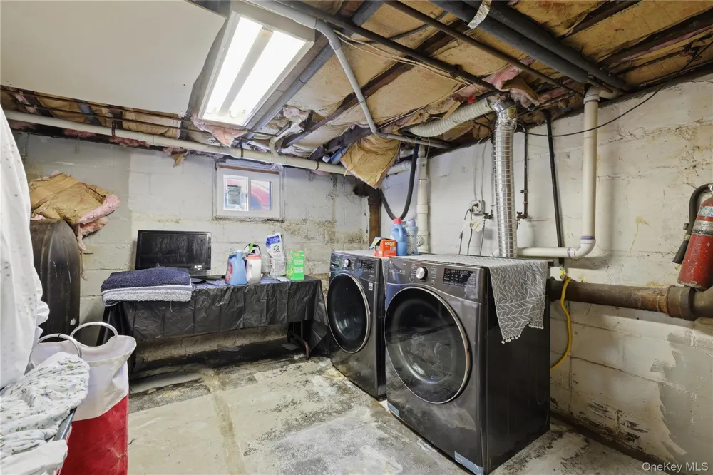 2381 Harrison Avenue Baldwin, NY 11510
