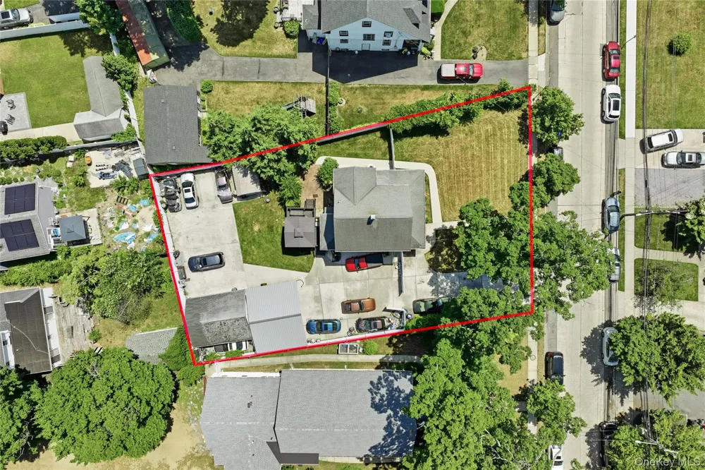 2381 Harrison Avenue Baldwin, NY 11510