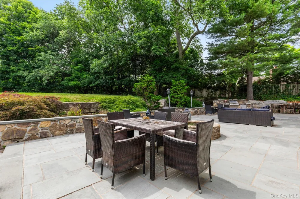 312 West Street Harrison, NY 10528