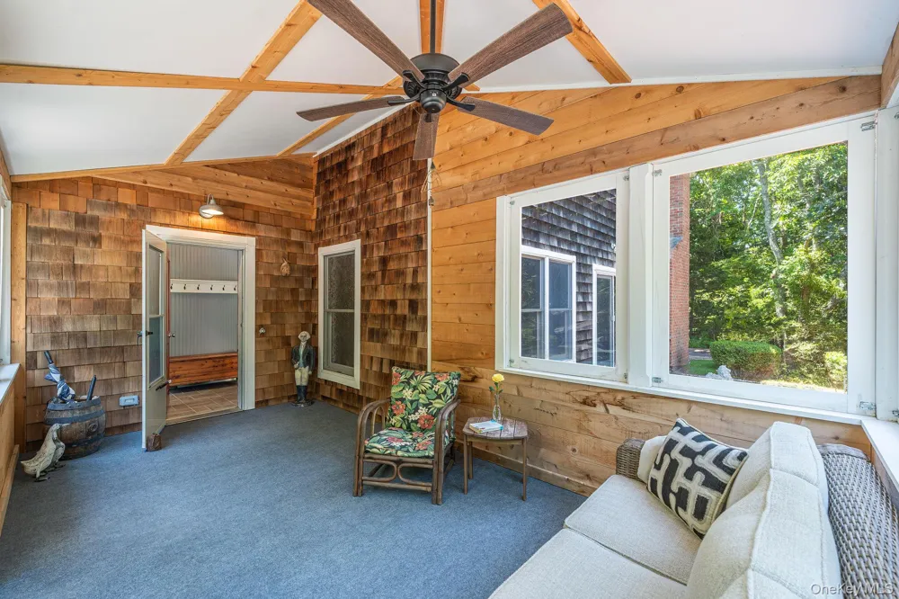 4408 Old North Road Southold, NY 11971
