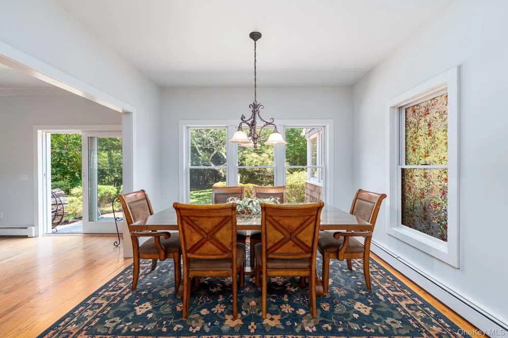 4408 Old North Road Southold, NY 11971