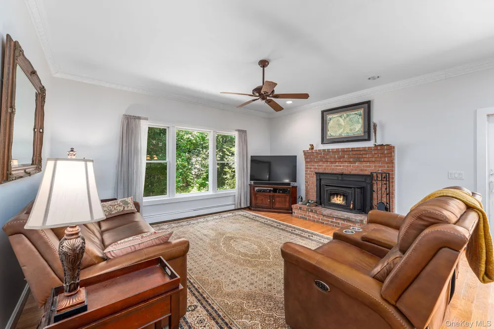 4408 Old North Road Southold, NY 11971