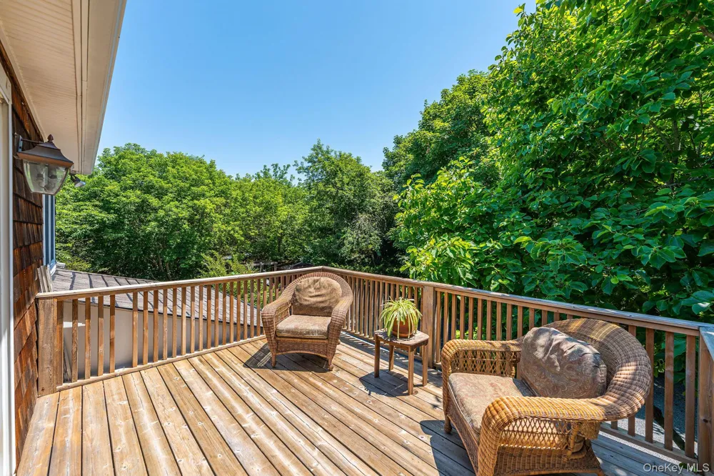 4408 Old North Road Southold, NY 11971