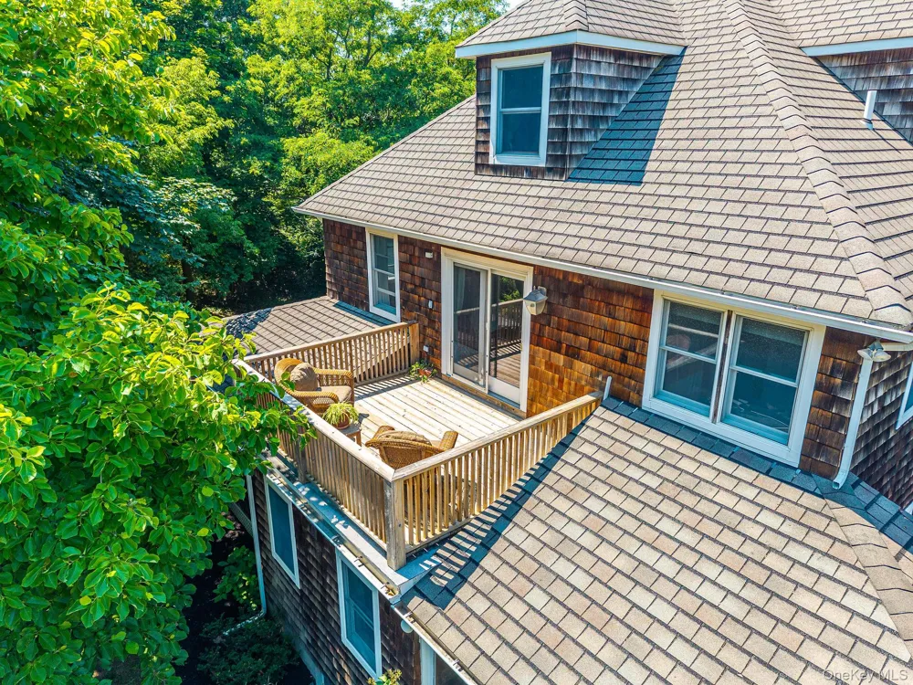 4408 Old North Road Southold, NY 11971