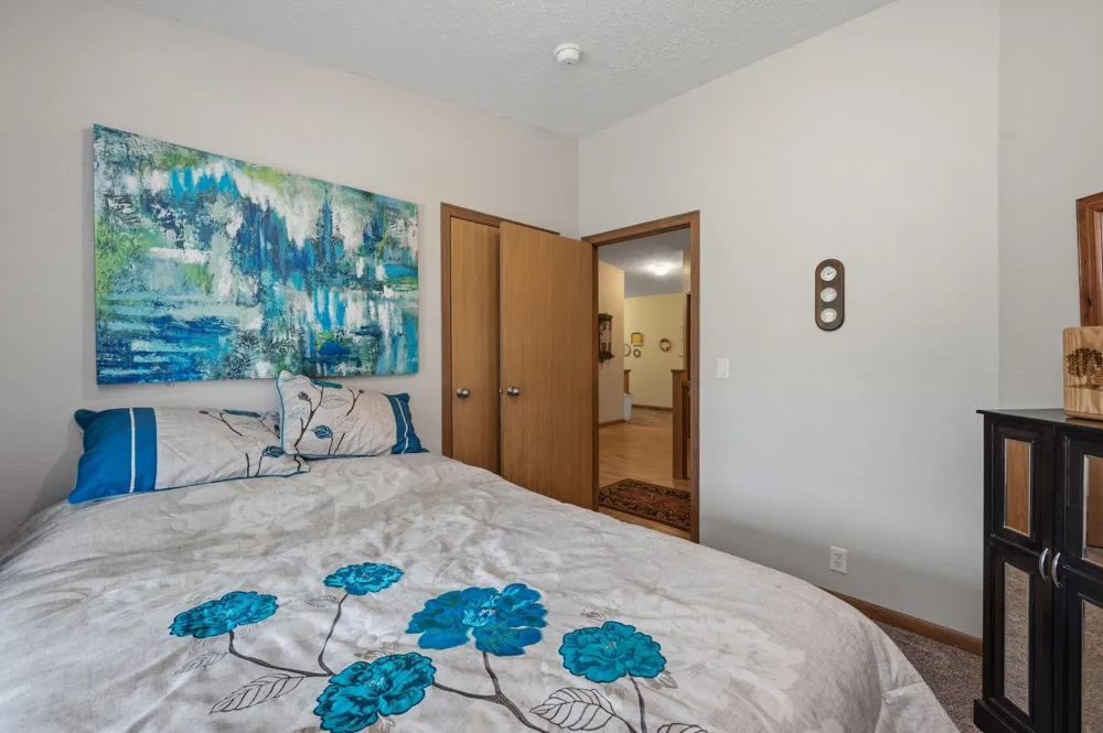 403 W Margaret Street Fairmont, MN 56031