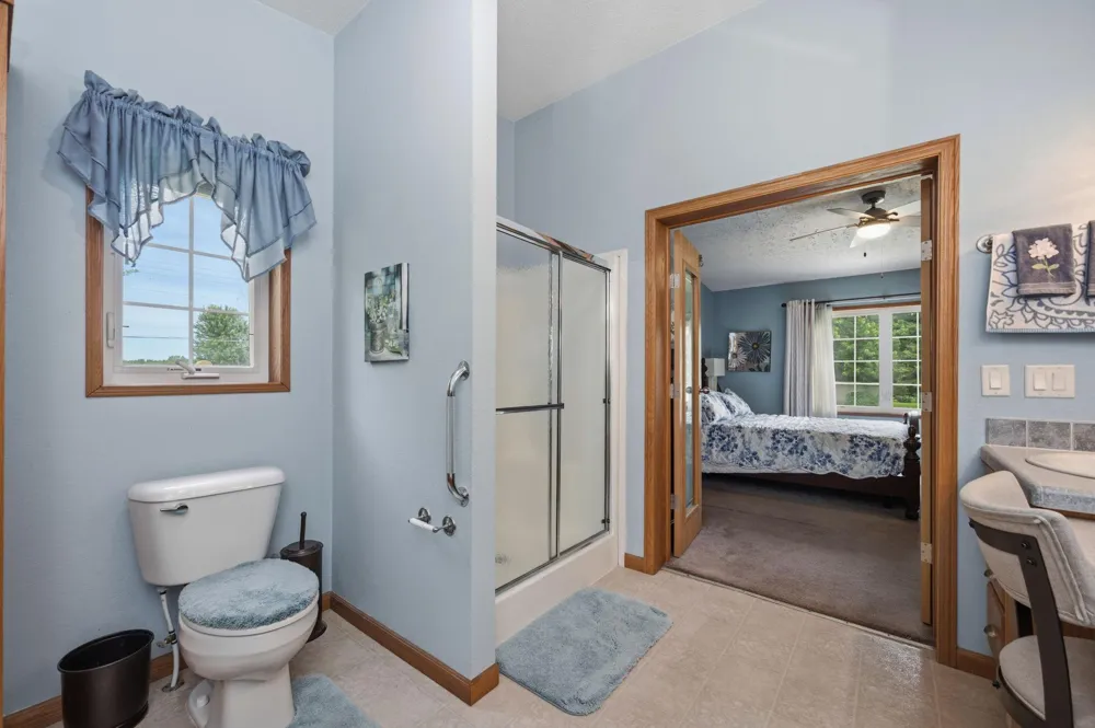 403 W Margaret Street Fairmont, MN 56031