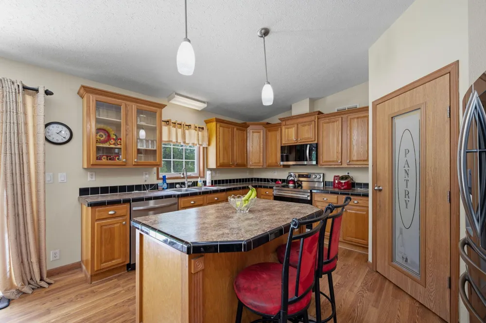 403 W Margaret Street Fairmont, MN 56031