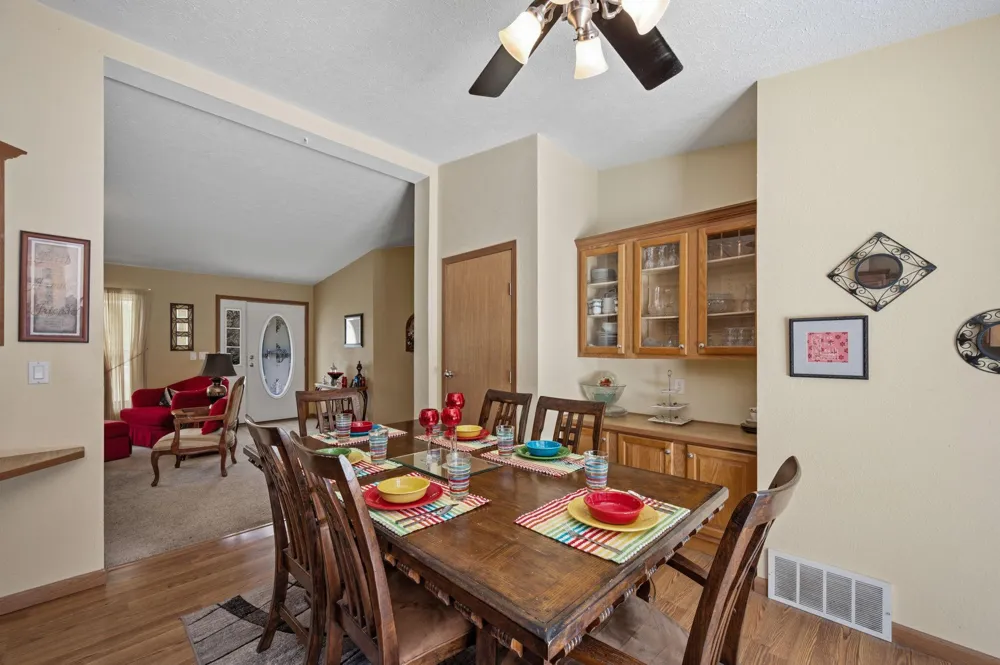 403 W Margaret Street Fairmont, MN 56031