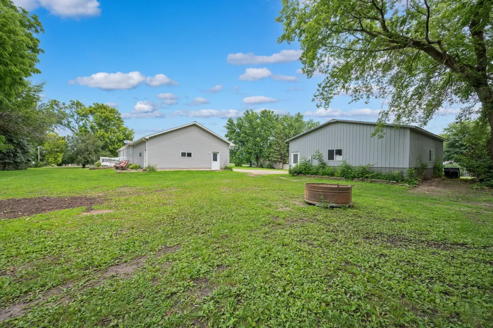 403 W Margaret Street Fairmont, MN 56031