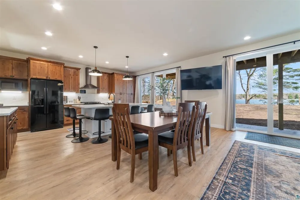 2000 W Chub Lake Road Carlton, MN 55718