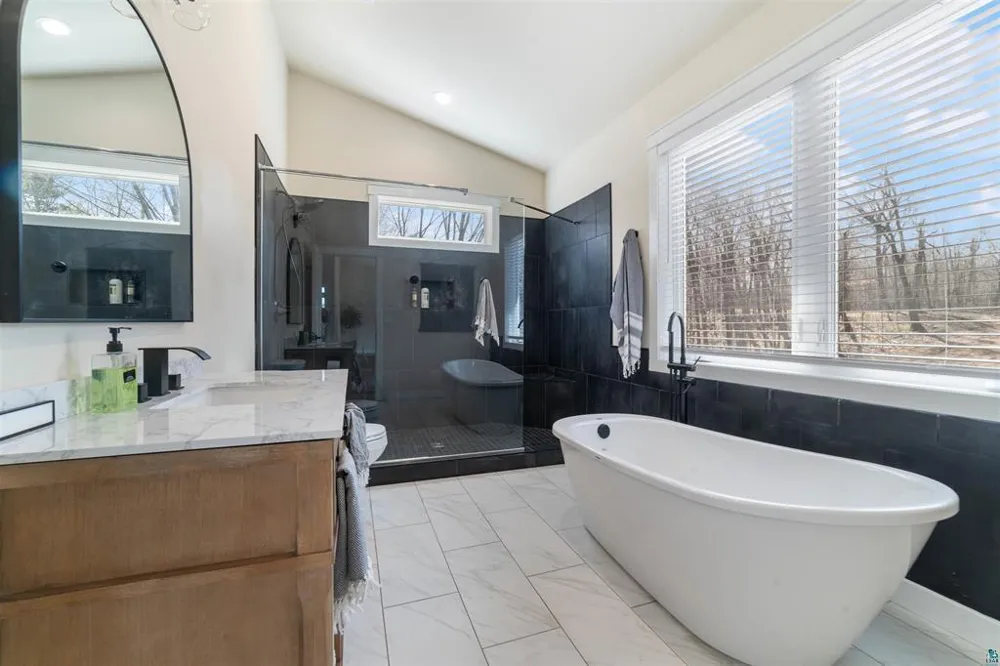 2000 W Chub Lake Road Carlton, MN 55718