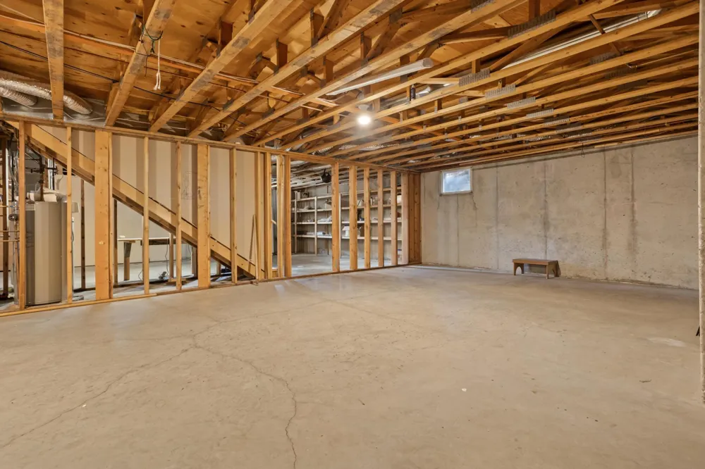 512 8th Street Wahpeton, ND 58075