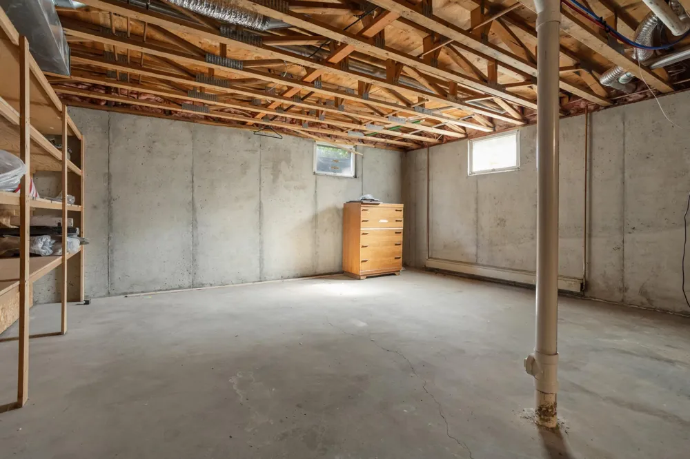 512 8th Street Wahpeton, ND 58075