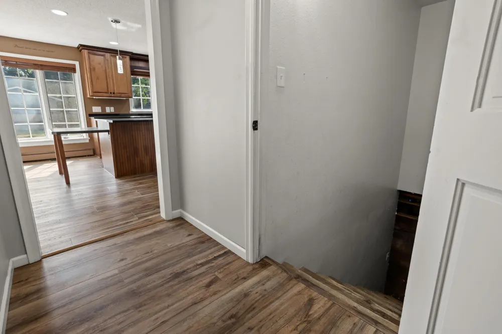 512 8th Street Wahpeton, ND 58075