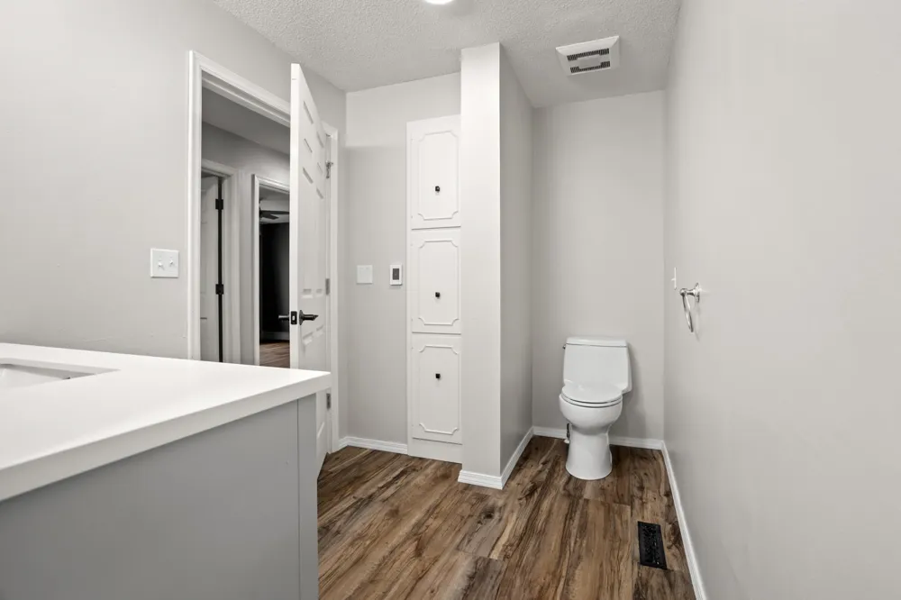 512 8th Street Wahpeton, ND 58075