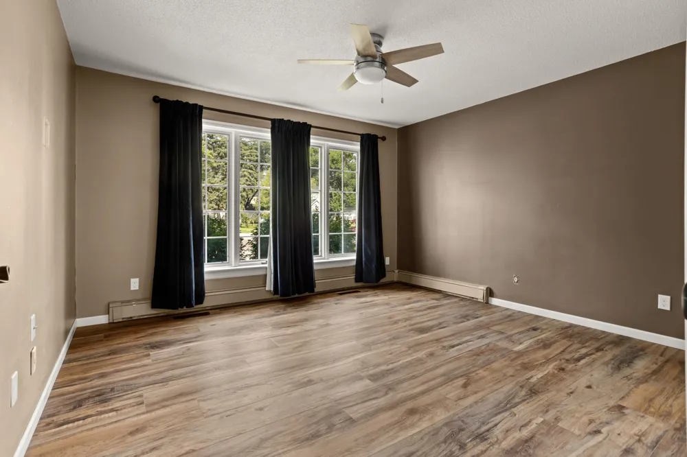 512 8th Street Wahpeton, ND 58075