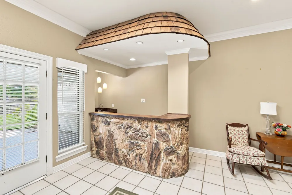 2005 Yorkstown Drive Ennis, TX 75119