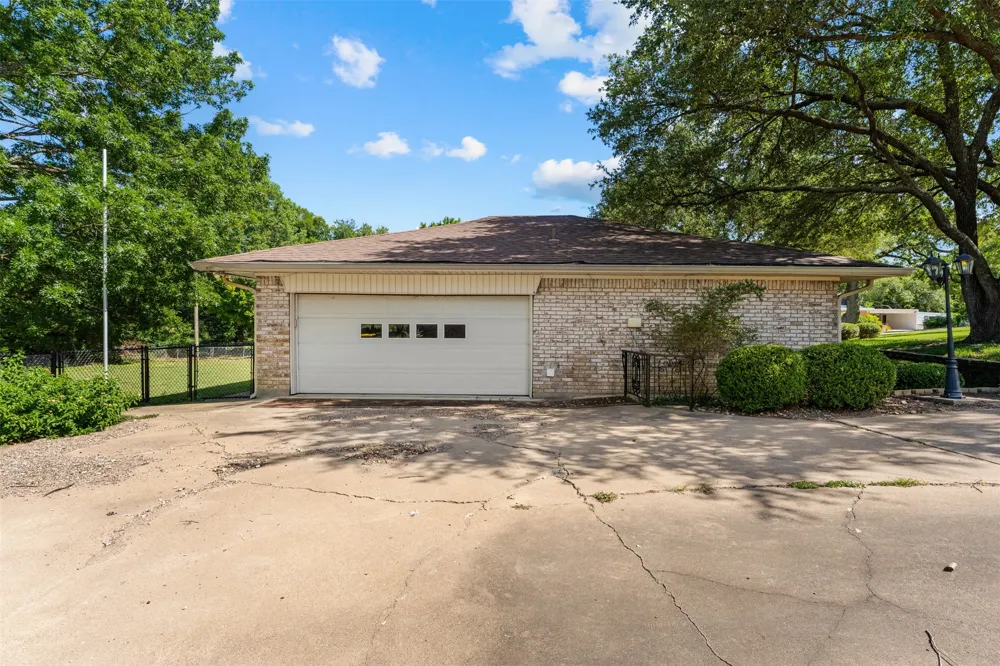 708 Fonville Drive Marlin, TX 76661