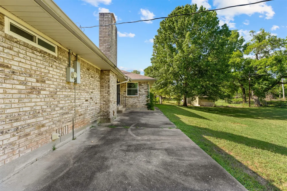 708 Fonville Drive Marlin, TX 76661
