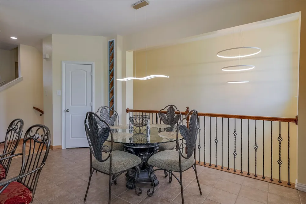 1429 Fox Run Drive Irving, TX 75063