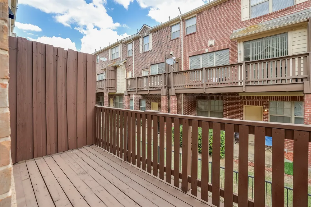 1429 Fox Run Drive Irving, TX 75063