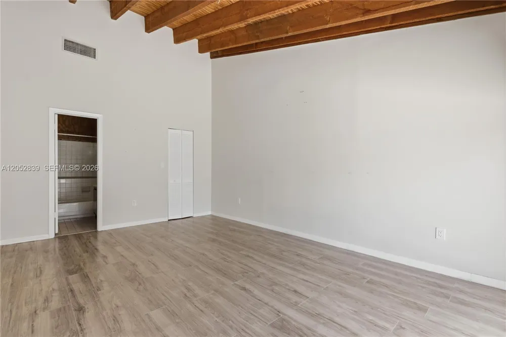 10680 Cherry Ave Pembroke Pines, FL 33026