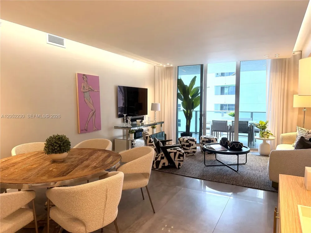 488 NE 18th St #3210 Miami, FL 33132