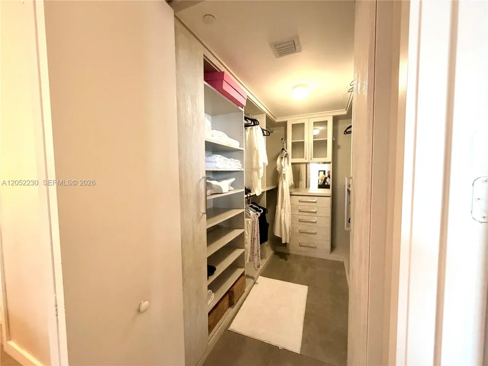 488 NE 18th St #3210 Miami, FL 33132