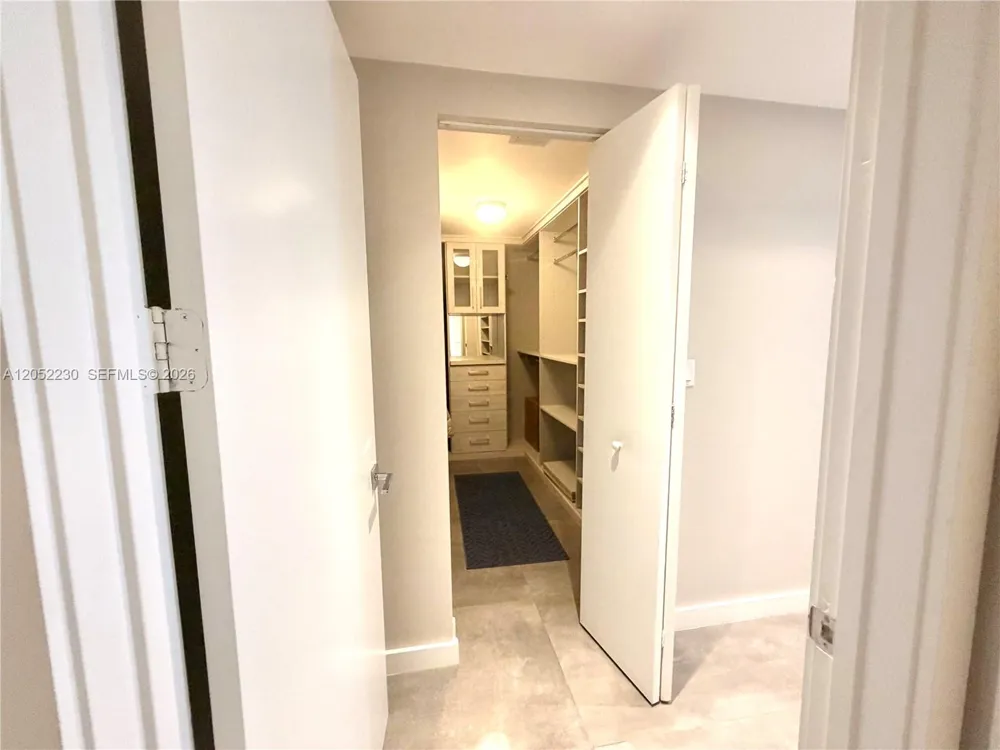 488 NE 18th St #3210 Miami, FL 33132