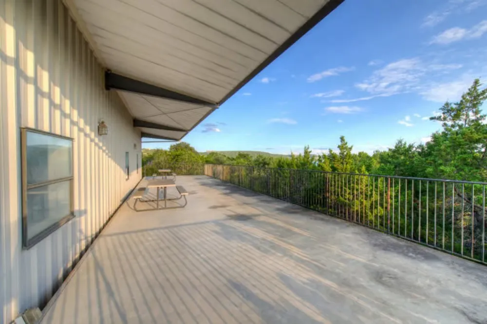 7100 Comanche Trail Austin, TX 78732