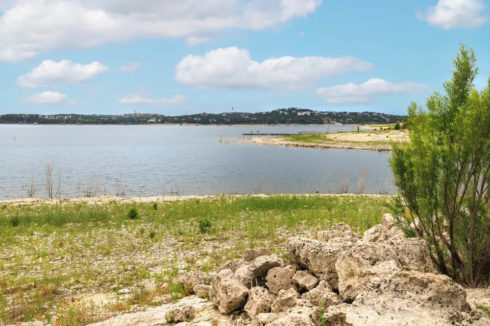 7100 Comanche Trail Austin, TX 78732