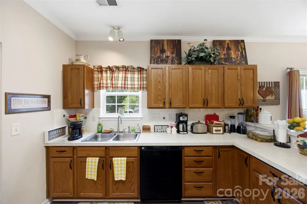 40 Ashton Bluff Circle Mount Holly, NC 28120