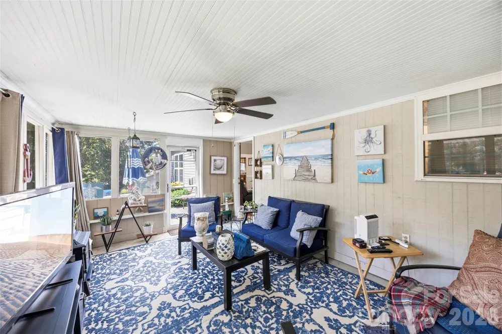40 Ashton Bluff Circle Mount Holly, NC 28120